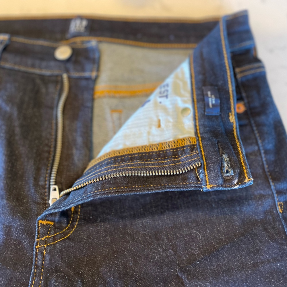 Gap True Skinny Jeans - size 12